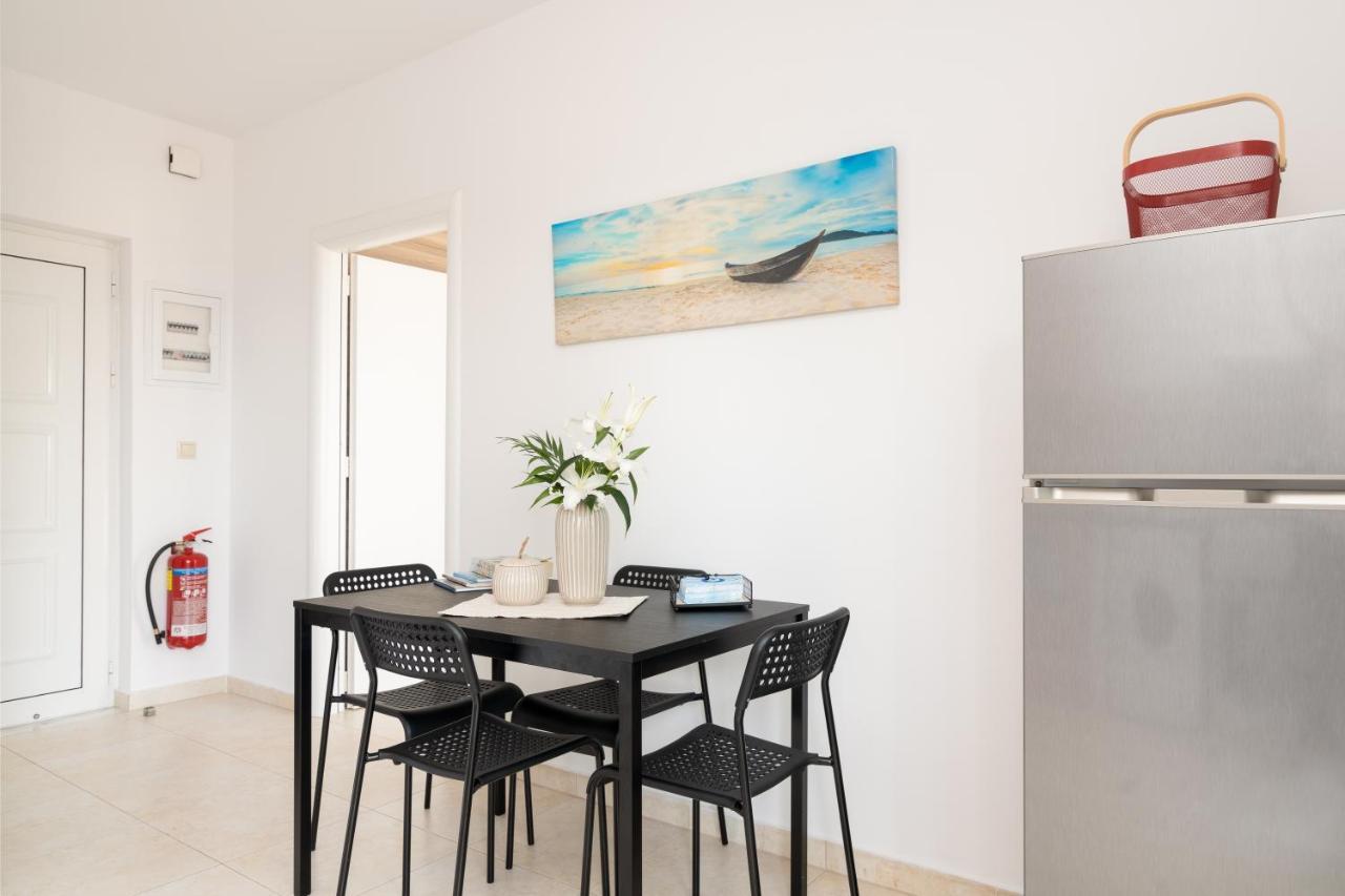 Lungo Mare Apartment Gennadi Exterior photo